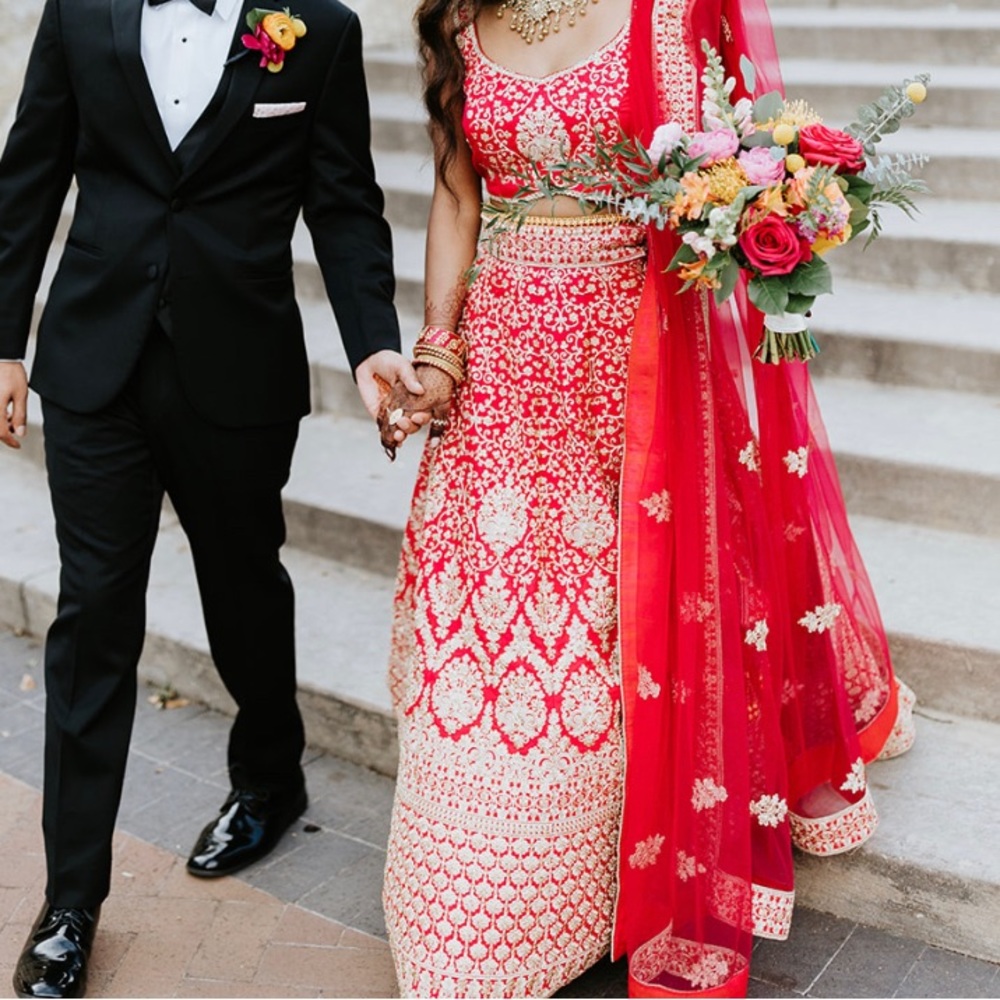 Hot pink wedding lehenga!